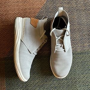 Grey High Top Merrell Gridway Sneakers Size 8